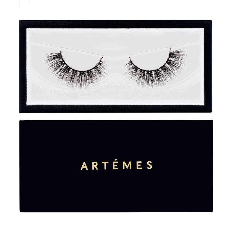 artemes twice bitten lashes